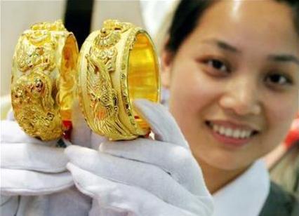  Giá vàng tăng tốc trở lại 