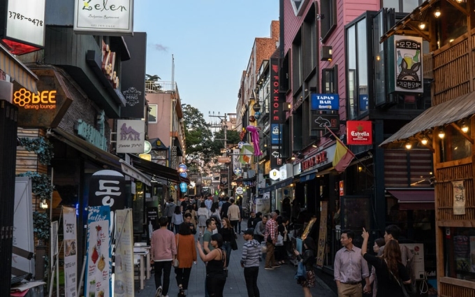 Itaewon - phố Tây không ngủ ở Hàn Quốc