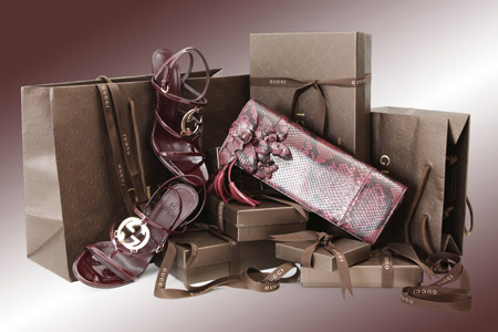 Gucci giảm giá 50% mừng năm mới