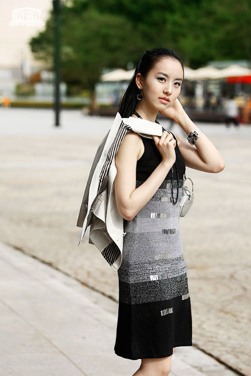 Duyên dáng nơi công sở 