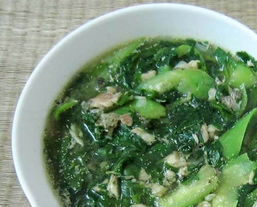 Canh rau đay mồng tơi nấu cá rô đồng 