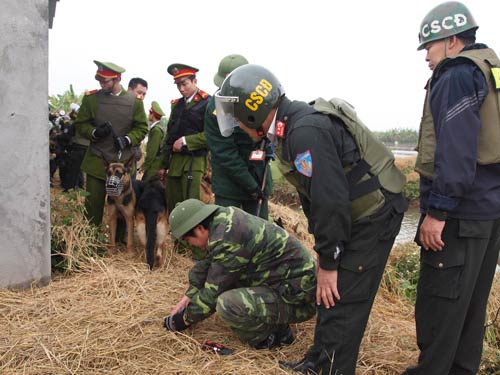 Lời khai của nghi can nã súng vào công an 