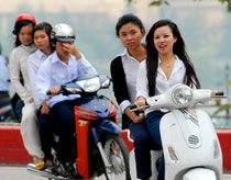 Xế 9X tung hoành ngày khai giảng 