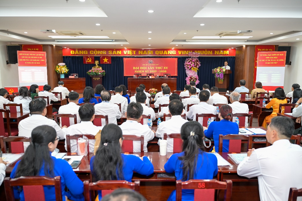 ĐẠI HỘI CHI BỘ CHỢ BÌNH TÂY LẦN THỨ XV, NHIỆM KỲ 2025 - 2030