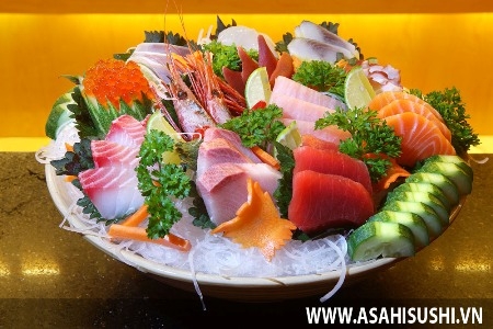 Đón Giáng sinh tại Triều Nhật Asahi