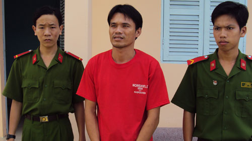 Khởi tố cha dượng bé Như Ý 