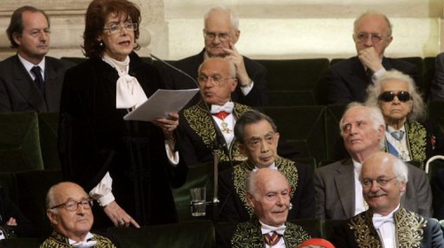  Assia Djebar: ứng viên giải Nobel văn học 2010 