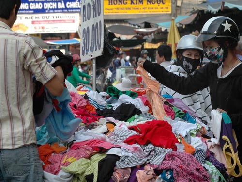 Khuyến mãi dỏm tràn lan