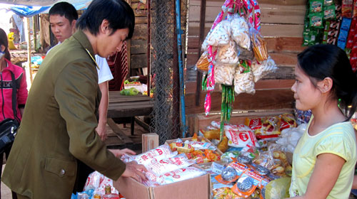 Bột ngọt lậu tràn lan tại miền Trung