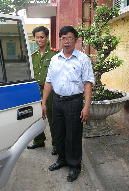 Lỗ hổng từ nhân viên