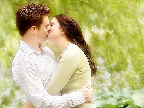  Nụ hôn có thể khiến bạn gặp nguy hiểm 