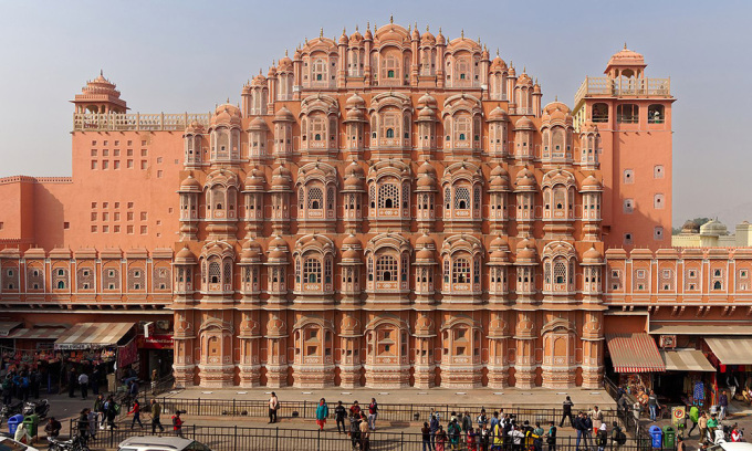 Hawa Mahal - 'cung điện gió' gần 1.000 cửa sổ