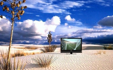 TV LCD tích hợp pin lớn nhất thế giới