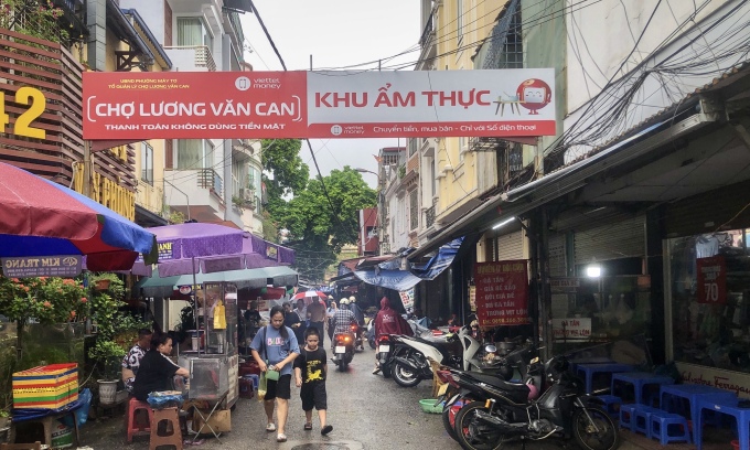 Giá bể xào - đặc sản 'thử thách lòng kiên nhẫn' ở Hải Phòng