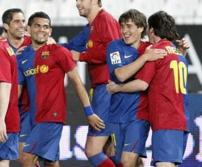 Thần đồng Krkic tỏa sáng, Barca gia cố ngôi đầu