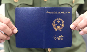 Đức ngừng cấp visa vào hộ chiếu phổ thông Việt Nam mẫu mới