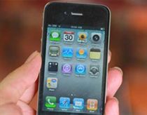 Gói cước iPhone 4 của nhà mạng bị rao bán  