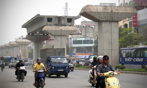 ADB cảnh báo nợ công Việt Nam có thể đến 60% GDP