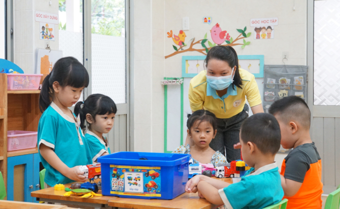 Giáo viên mầm non 'vui như đón Tết' khi trở lại trường