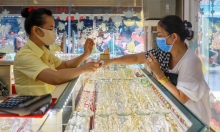 Giá vàng tăng nửa triệu đồng một lượng