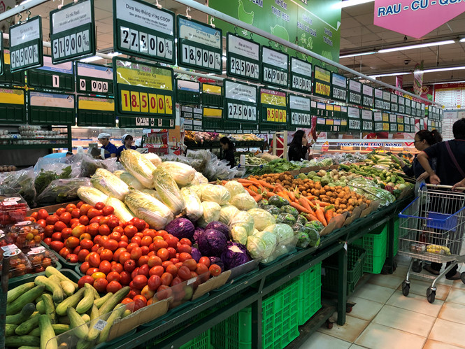 Rau, quả giảm giá mạnh