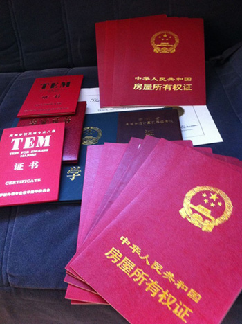 Khoe 12 sổ đỏ hy vọng giúp con gái tìm chồng