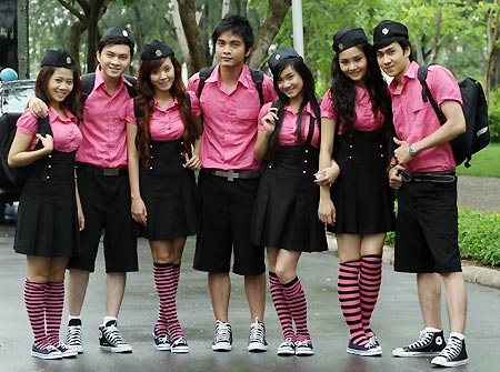 Các hot boy, hot girl trong 'Những thiên thần áo trắng' 
