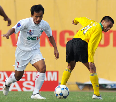 Không Công Vinh, T&T Hà Nội thua đau trên sân nhà