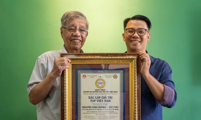 Nguyên Sinh Bistro - est. 1942 lọt Top 10 thương hiệu bánh mỳ lâu đời