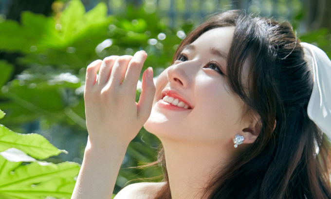 Gu thời trang của 'búp bê' Triệu Lộ Tư
