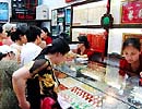 Vàng vượt xa 1,8 triệu đồng mỗi chỉ 