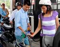 Liên bộ họp về điều hành thị trường xăng dầu 