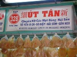 ÚT TÂN