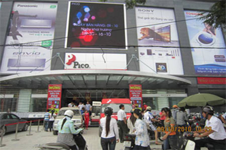  Tặng 3.000 phần quà nhập dịp khai trương Pico 